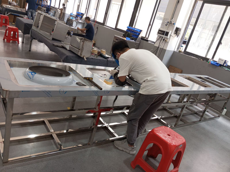 Shenzhen Smart Kitchen Digital Electric Appliances Co., Ltd خط إنتاج المصنع